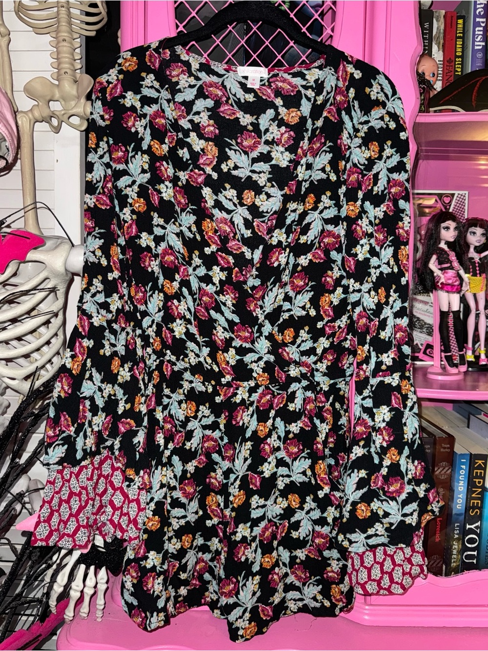 xhilaration bell sleeve romper size medium